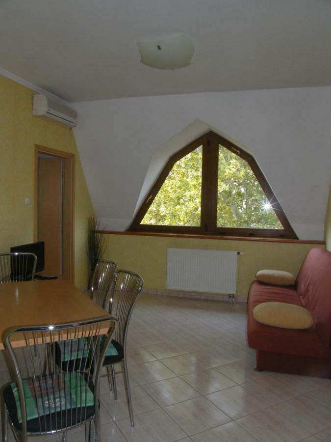 Park Setany Apartman Balatonlelle Exterior photo